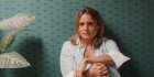 Anne Deneuchatel, arnaquée par le « faux Brad Pitt » : « Il a appuyé sur chacune de mes angoisses pour étendre son (…)