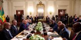 Donald Trump a reçu cinq présidents africains à la Maison Blanche, le regard tourné vers les (…)