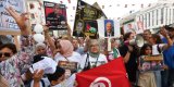 Tunisie : quatre ans après son coup de force, le président Kaïs Saïed conforté par les divisions de l’opposition