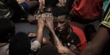 « L’Epopée des passeurs », d’Alexandre Lauret : sur la route de l’eldorado arabe