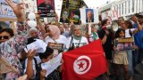 Tunisie: des centaines de manifestants dénoncent le régime du président Kaïs Saïed