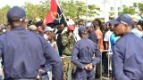Angola: après des jours de violences meurtrières, le président João Lourenço remercie la police