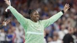 Hatadou Sako, la gardienne de l’équipe française de handball victime de racisme en Hongrie