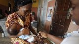 Un espoir concret: le Togo déploie un vaccin contre le paludisme directement à l'échelle (…)