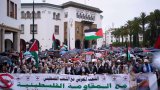 À Rabat, des dizaines de milliers de Marocains marchent contre les massacres des Palestiniens à Gaza