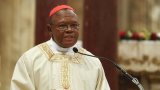 Un symbole fort : le cardinal Fridolin Ambongo, prélat de RD Congo, réélu à la tête des Églises (…)