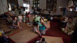 Birmanie: à Mandalay, le drame des déplacés face au conflit et aux ruines du séisme