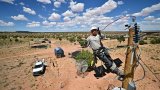Face aux canicules, le combat des Amérindiens Navajo pour l'électricité et la clim