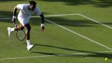 Wimbledon: toujours vert, Monfils surprend Humbert au premier tour