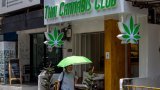 Thaïlande: les pro-cannabis inquiets après le resserrage annoncé par le gouvernement