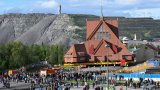 En Suède, première journée réussie pour le déplacement de l'église de Kiruna