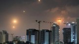 L'Iran lance des missiles sur Israël en riposte à une attaque massive