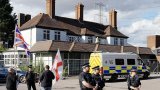 Le gouvernement britannique peut continuer à héberger des demandeurs d'asile dans un hôtel