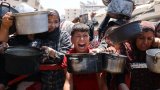 Largages d'aide sur Gaza, Israël annonce une pause des combats