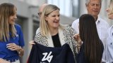 JO-2026: Kirsty Coventry séduite par le fantastique Village olympique de Milan