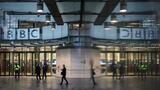 Trump veut réclamer jusqu'à 5 milliards de dollars à la BBC