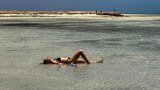 Egypte: une plage vierge menacée par le tourisme de masse