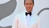 A Venise, Jude Law dans la peau du maître du Kremlin