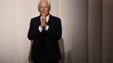 Armani va être cédé à un géant du luxe, selon le testament du styliste
