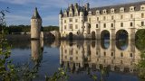 Menacés par le dérèglement climatique, les châteaux de la Loire naviguent à vue