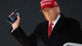 Droits de douane: un appel Trump-Xi pourrait régler les tensions sino-américaines, selon Washington