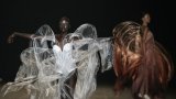 Coup d'envoi de la haute couture à Paris, Schiaparelli et Iris van Herpen rêvent d'ailleurs