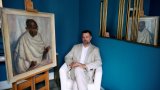 Un rare portrait de Gandhi adjugé plus de 176.600 euros à Londres