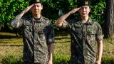 Corée du Sud: deux autres membres de BTS terminent leur service militaire, le groupe quasi réuni