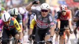 Tour d'Espagne: Philipsen récidive et remporte au sprint la 8e étape