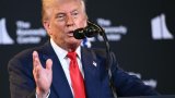 Avant le sommet Trump-Poutine, pression diplomatique européenne et poussée militaire russe