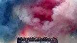 Sur les Champs-Elysées, une parade incroyable des joueurs du PSG pour leurs supporters