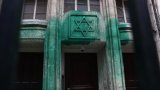 Trois synagogues et le Mémorial de la Shoah à Paris aspergés de peinture verte à Paris, colère (…)