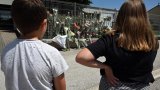 Nogent: reprise des cours et minute de silence après le meurtre d'une surveillante