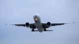 Les frappes d'Israël en Iran provoquent des annulations de vols en cascade au Moyen-Orient