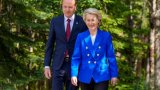 Abaisser le prix plafond sur le pétrole russe n'est plus une priorité selon von der Leyen