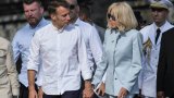 Macron à Borobudur lance un nouveau partenariat culturel avec l'Indonésie