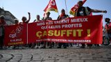 Retraites: l'Assemblée appelle à abroger la réforme, la CGT dans la rue