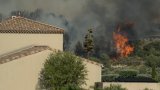Aude: un incendie parcourt 2.400 hectares, campings et maisons évacués