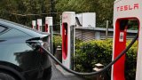 Tesla déploie des fonctions de conduite autonome avancées en Chine