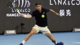 Tennis: Valentin Royer qualifié à Hangzhou pour sa première finale ATP, contre Bublik