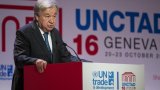 Les mécanismes du commerce mondial menacés de dérailler, alerte le secrétaire général de l'ONU