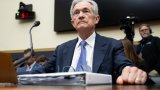 Taux de la Fed: Powell temporise, Trump s'acharne
