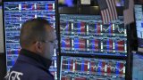Wall Street termine en hausse et tient bon malgré les tensions commerciales