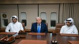 Donald Trump fait escale au Qatar avant une tournée en Asie, où il rencontrera Xi Jinping