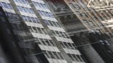 Wall Street fait une pause, entre indicateurs et guerre commerciale