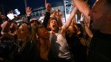 A Cardiff, les fans ivres de bonheur pour le retour historique d'Oasis sur scène