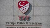 Turquie: des arbitres de foot en prison, le scandale des paris s'élargit