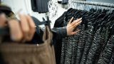 Toujours plus de vêtements neufs achetés en France en 2024