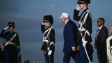Le sommet de l'Otan rentre dans le dur, suspendu à Trump