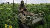 Sous un ciel parsemé de drones, des robots pour aider les médecins militaires ukrainiens